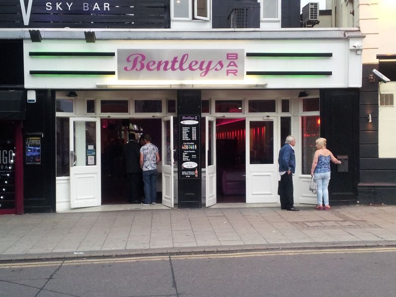 Bentleys Bar - Romford (1). (Pub, External). Published on 08-07-2014