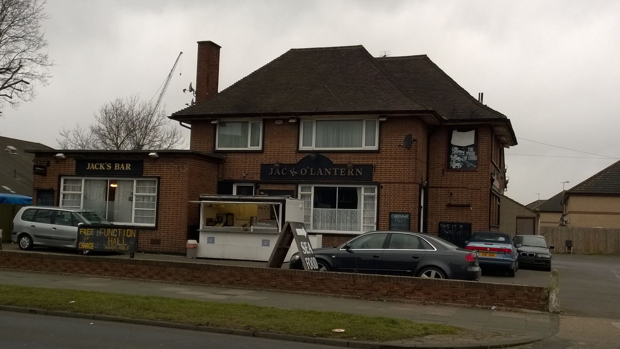 Jack O'Lantern - South Ockendon (1). (Pub, External). Published on 23-02-2015