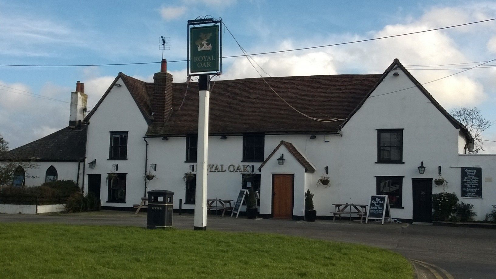 Royal Oak - South Ockendon (1). (Pub, External, Key). Published on 10-02-2014