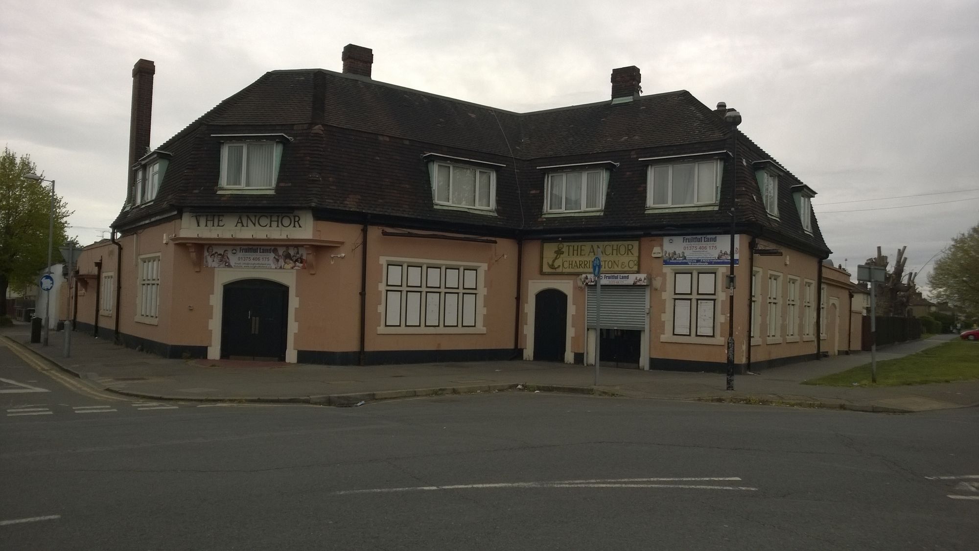 Anchor - Tilbury (2) - Sign. (Pub, External, Sign). Published on 04-05-2015
