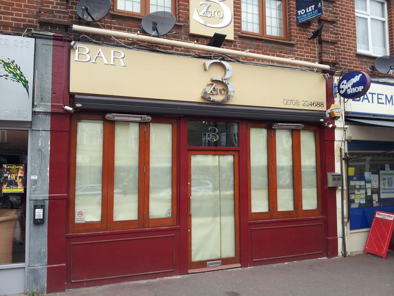 Bar 3 Zero - Upminster (1). (Pub, External). Published on 11-07-2014