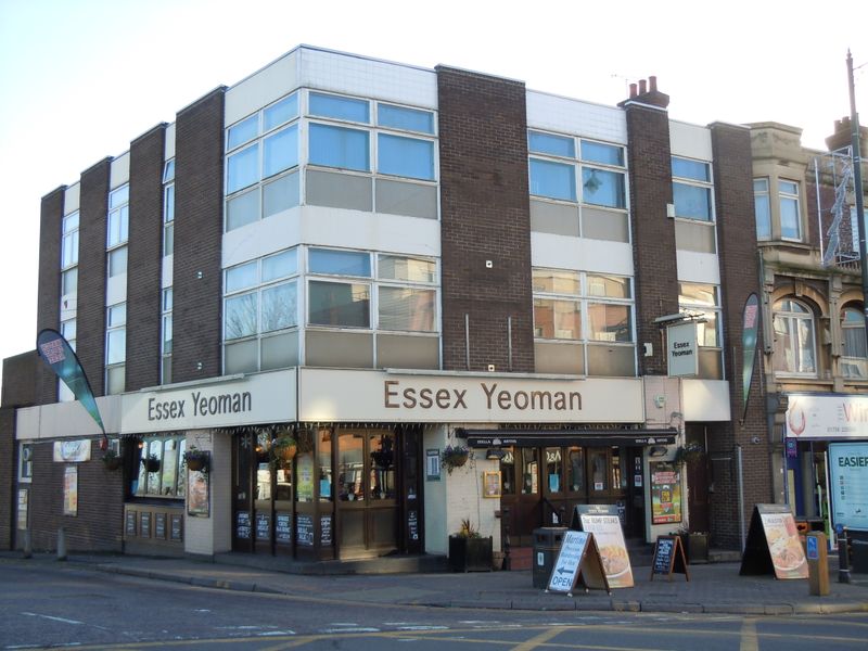 Essex Yeoman - Upminster. (Pub, External). Published on 29-12-2013
