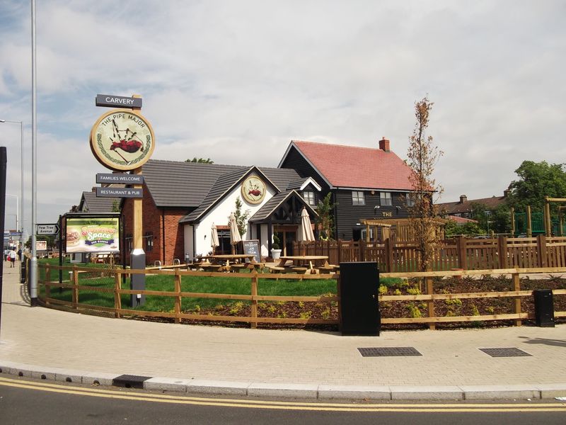 Pipe Major - Dagenham (2). (Pub, External, Key). Published on 19-06-2015