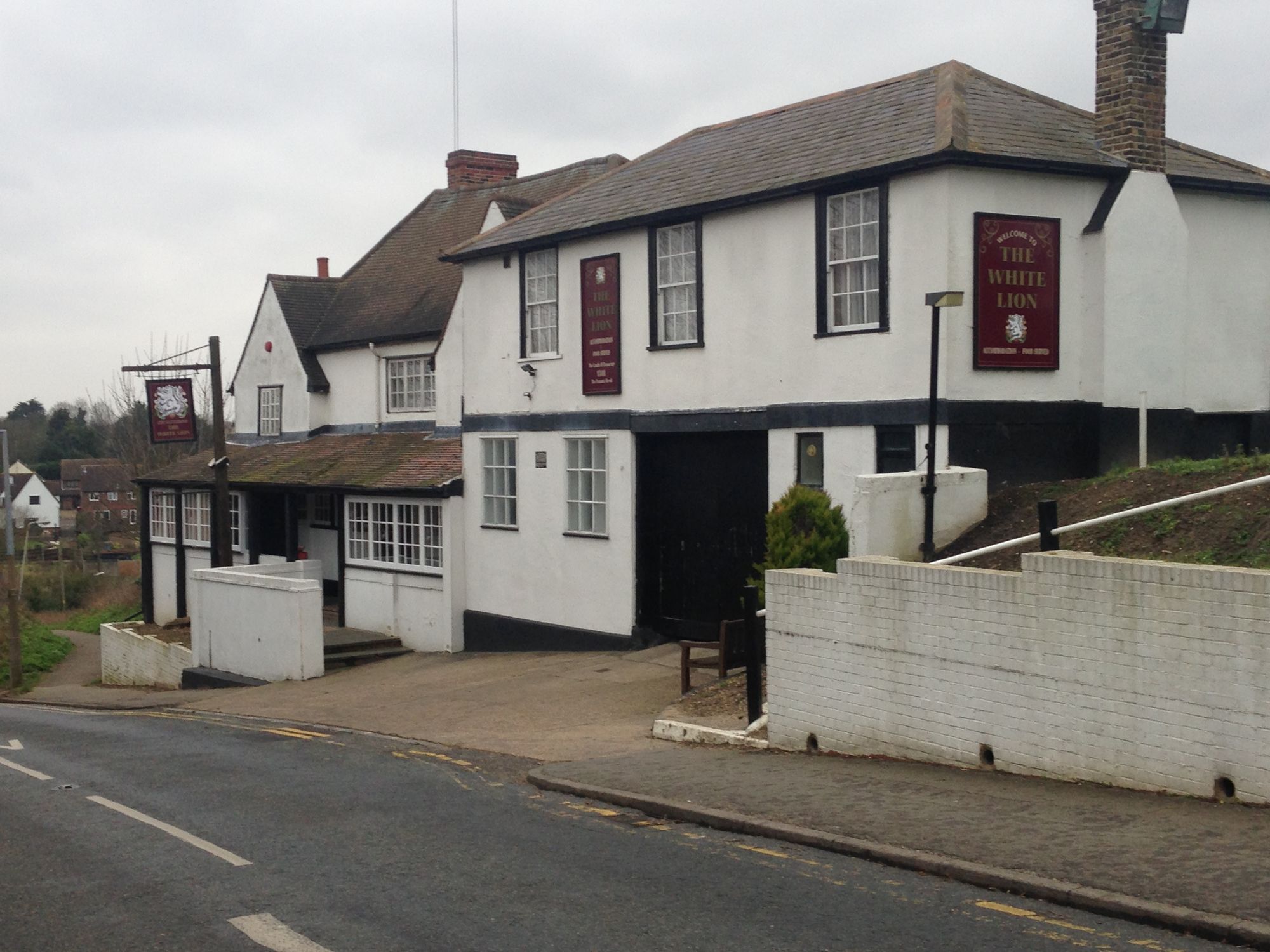 White Lion - Fobbing (1). (Pub, External). Published on 01-03-2015