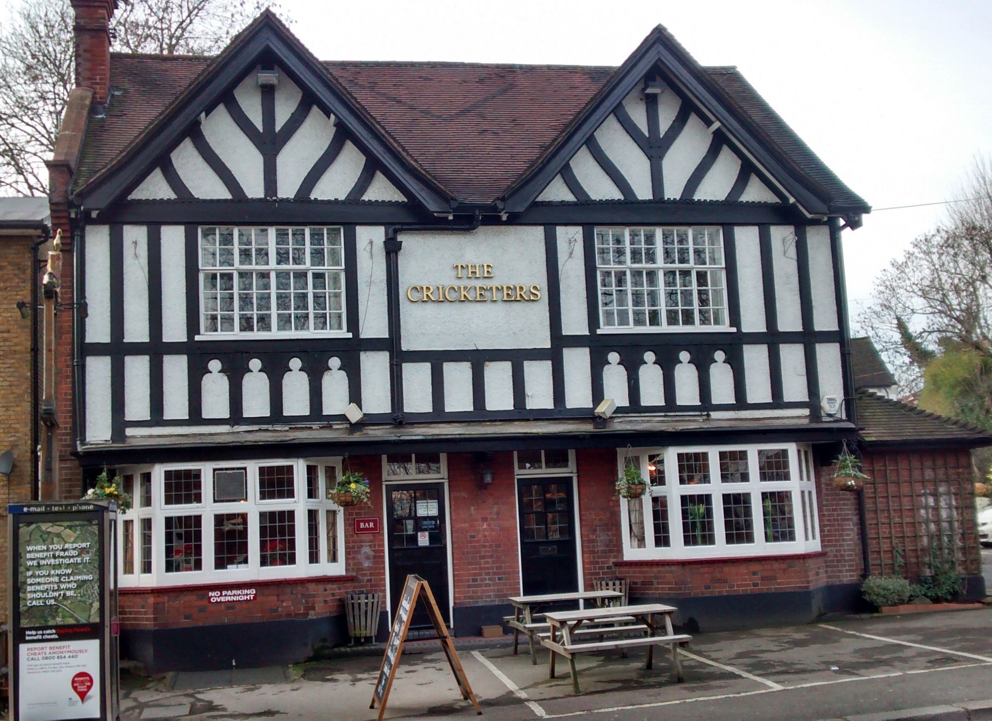 Cricketers - Woodford Green (1). (Pub, External). Published on 23-01-2014