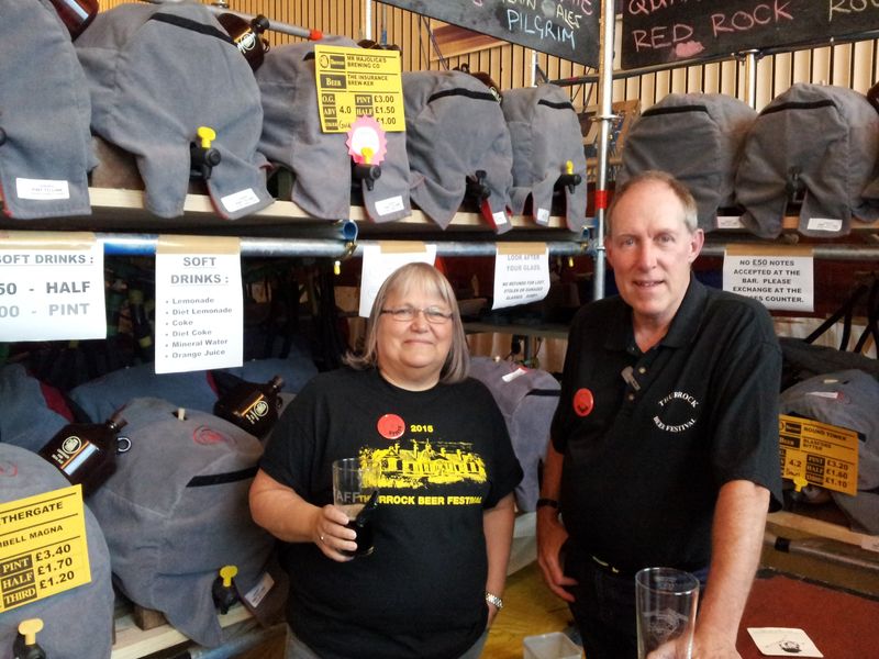 Thurrock Beer Festival - Socketts Heath (Grays) - Bar (5). (Festival, Bar). Published on 04-06-2015 