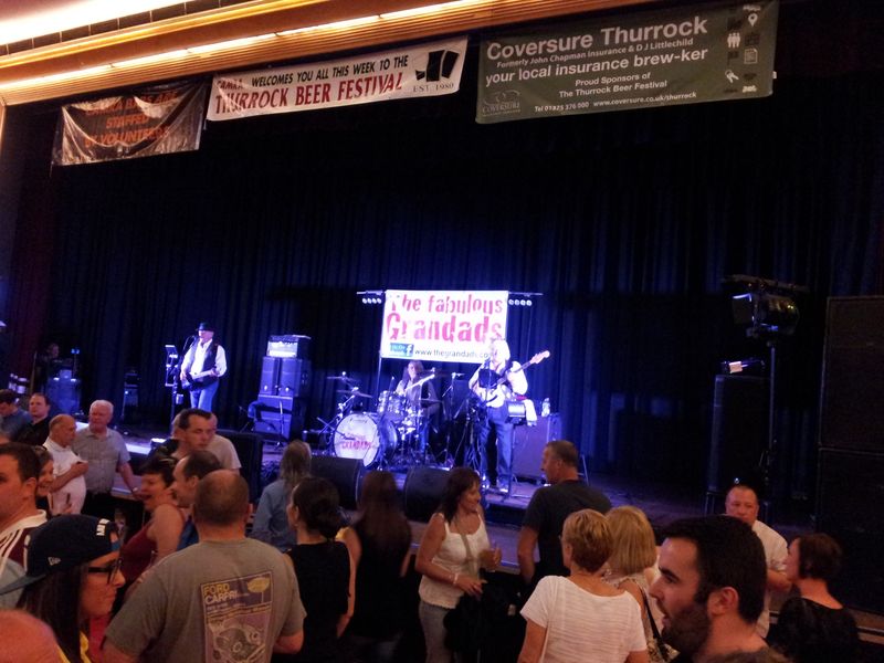 Thurrock Beer Festival - Socketts Heath (Grays) - Bar (7). (Festival, Bar). Published on 06-06-2015 