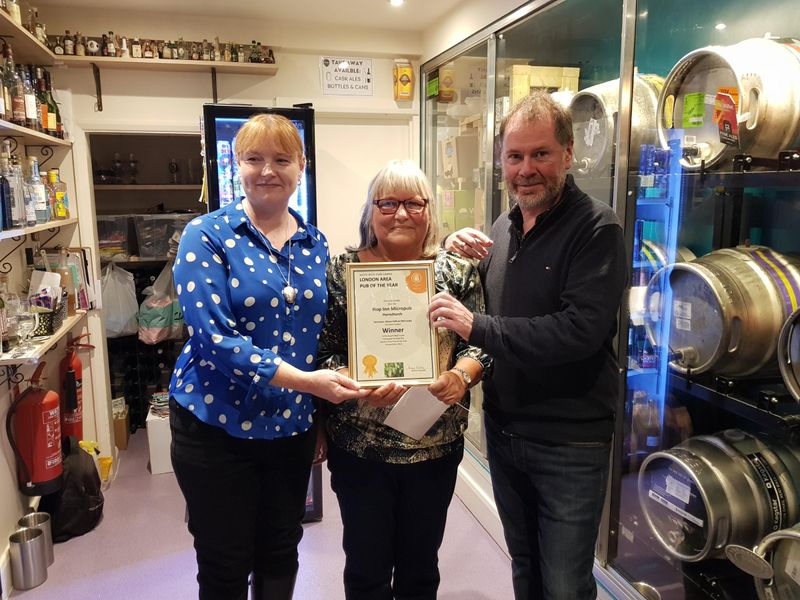Hop Inn Micropub - Hornchurch (A) - Branch PotY. (Pub, Bar, Publican, Award). Published on 13-12-2021 
