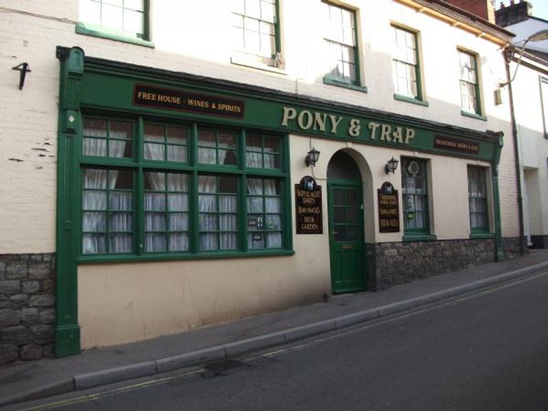 Pony & Trap. (Pub, External). Published on 16-07-2013 