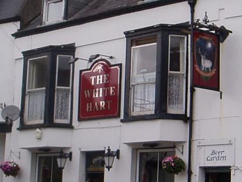 White Hart. (Pub, External). Published on 24-05-2013 