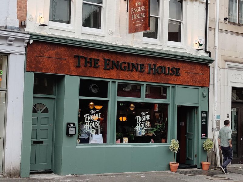 (Pub, Key). Published on 30-09-2026
