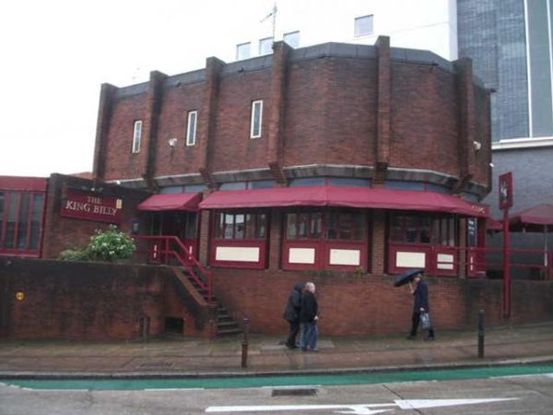 King Billy. (Pub, External). Published on 14-01-2013