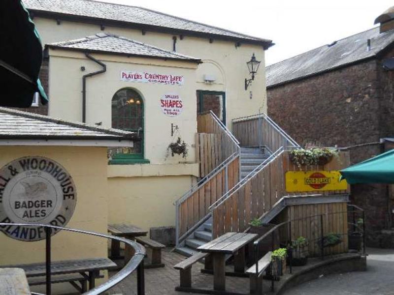 Old Timers. (Pub, External). Published on 09-05-2013
