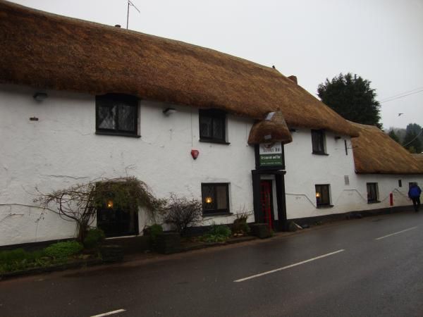 Trout Inn. (Pub, External). Published on 06-04-2013
