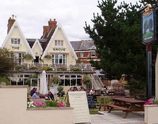 Grove. (Pub, External, Garden). Published on 20-05-2013