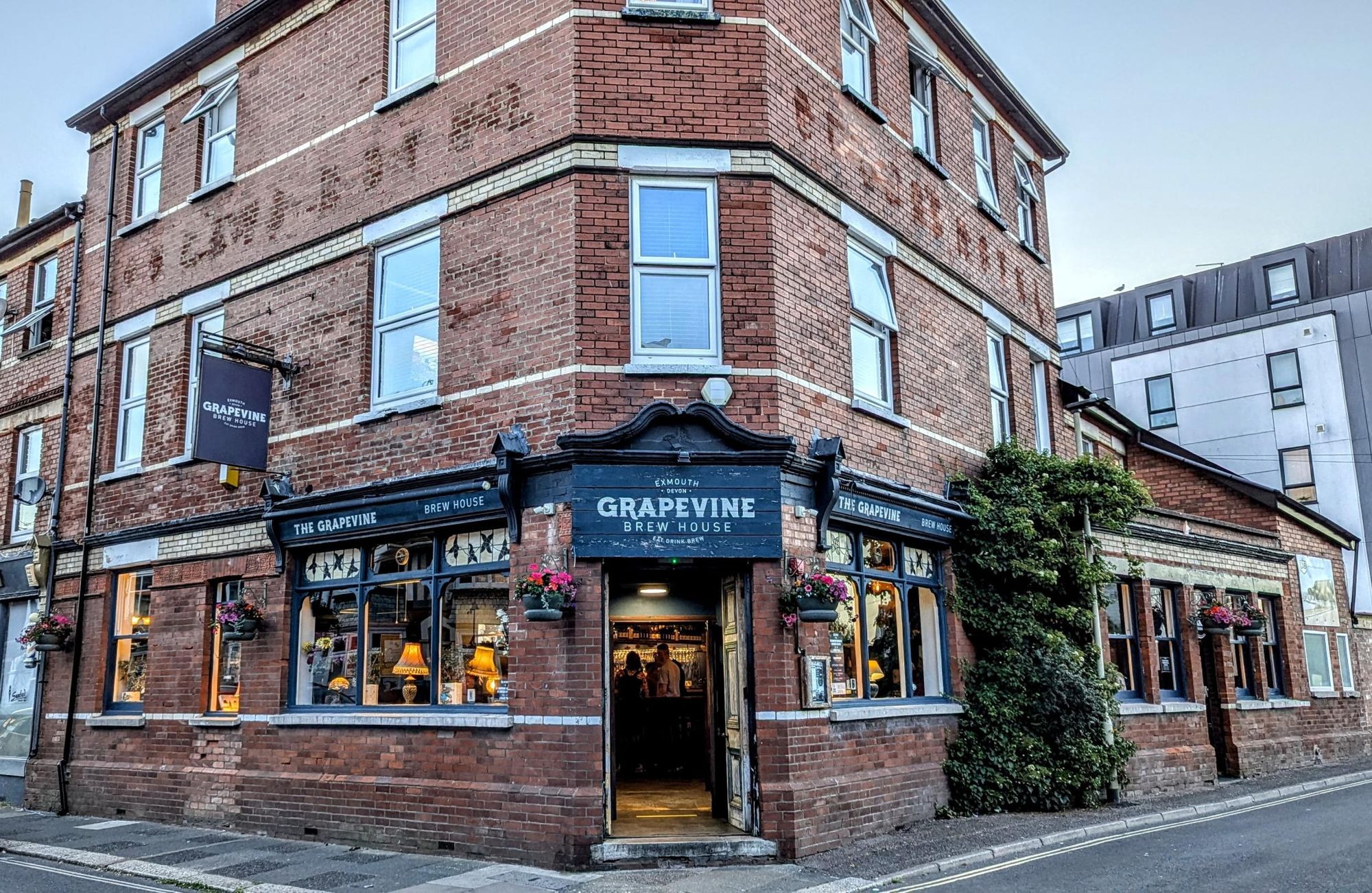 (Pub, Key). Published on 21-03-2025