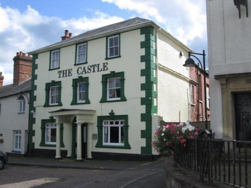 Castle. (Pub, External). Published on 09-09-2015