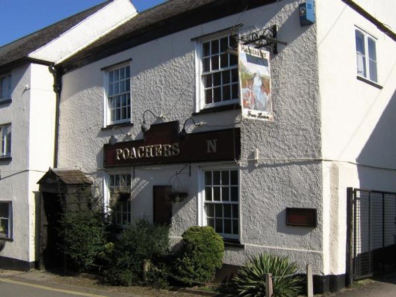 Poachers Inn . (Pub, External). Published on 13-01-2014 