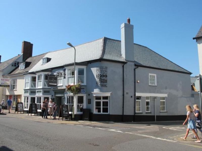 Star Inn. (Pub, External). Published on 03-08-2013 