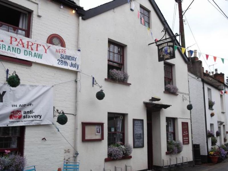 Globe Inn. (Pub, External). Published on 06-08-2013