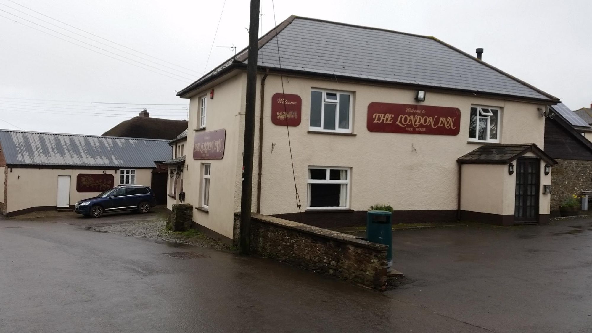 London Inn. (Pub, External). Published on 22-03-2017