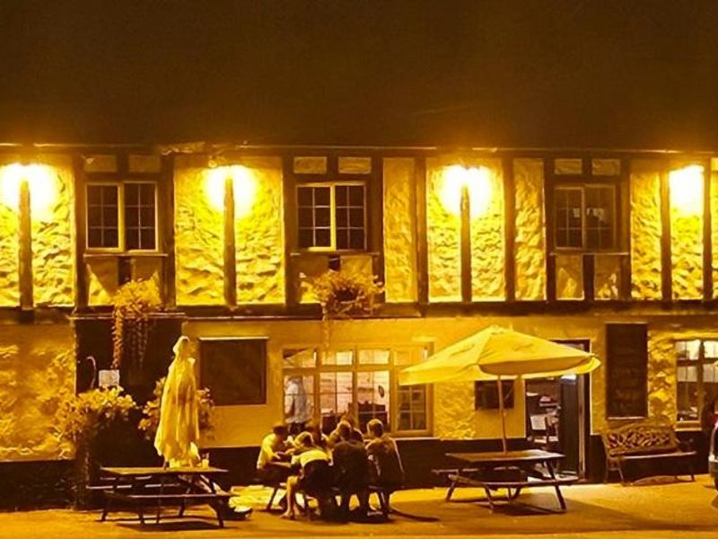 (Pub). Published on 15-04-2026 