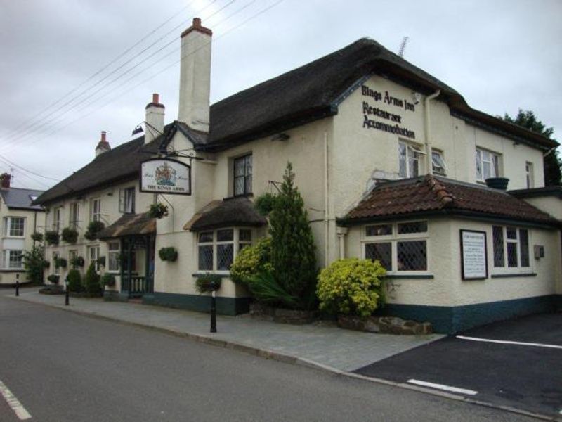 Kings Arms Inn. (Pub). Published on 20-06-2012