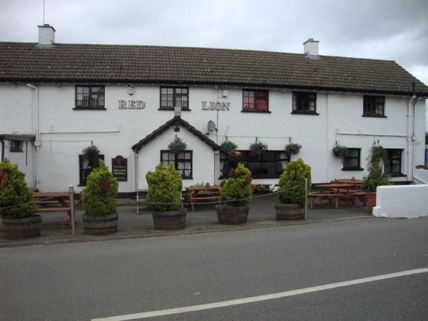 Red Lion. (Pub). Published on 20-06-2012