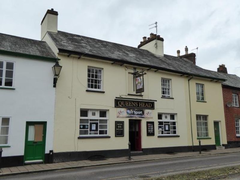Queen's Head. (Pub, External, Key). Published on 20-10-2014
