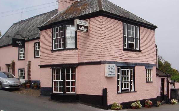 Bridge Inn. (Pub). Published on 20-05-2013