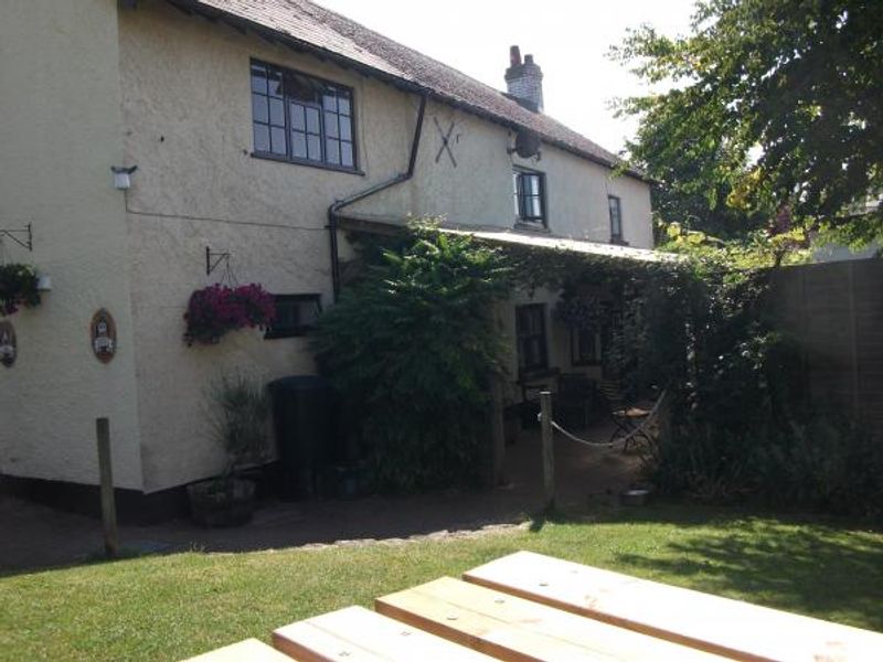 Butterleigh Inn. (Pub, Garden). Published on 29-07-2013