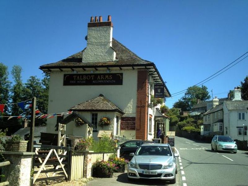 Talbot Arms. (External). Published on 10-07-2013 