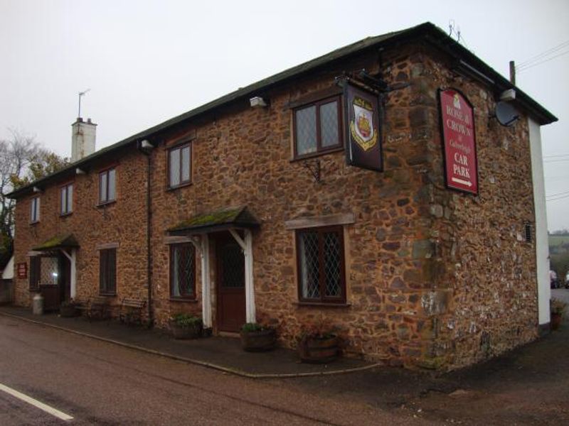 Rose & Crown. (Pub, External). Published on 07-04-2013 
