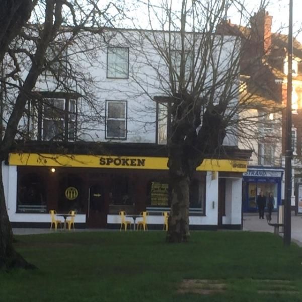 Spoken. (Pub, External). Published on 25-12-2015