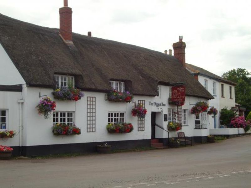 Diggers Rest. (Pub). Published on 06-08-2012 