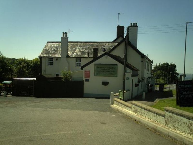 Hunters Lodge Inn. (Pub, External). Published on 10-07-2013