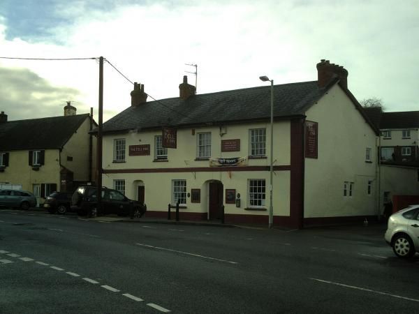 Bell Inn. (Pub, External). Published on 25-01-2014