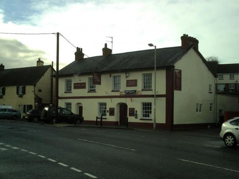 Bell Inn. (Pub, External). Published on 25-01-2014