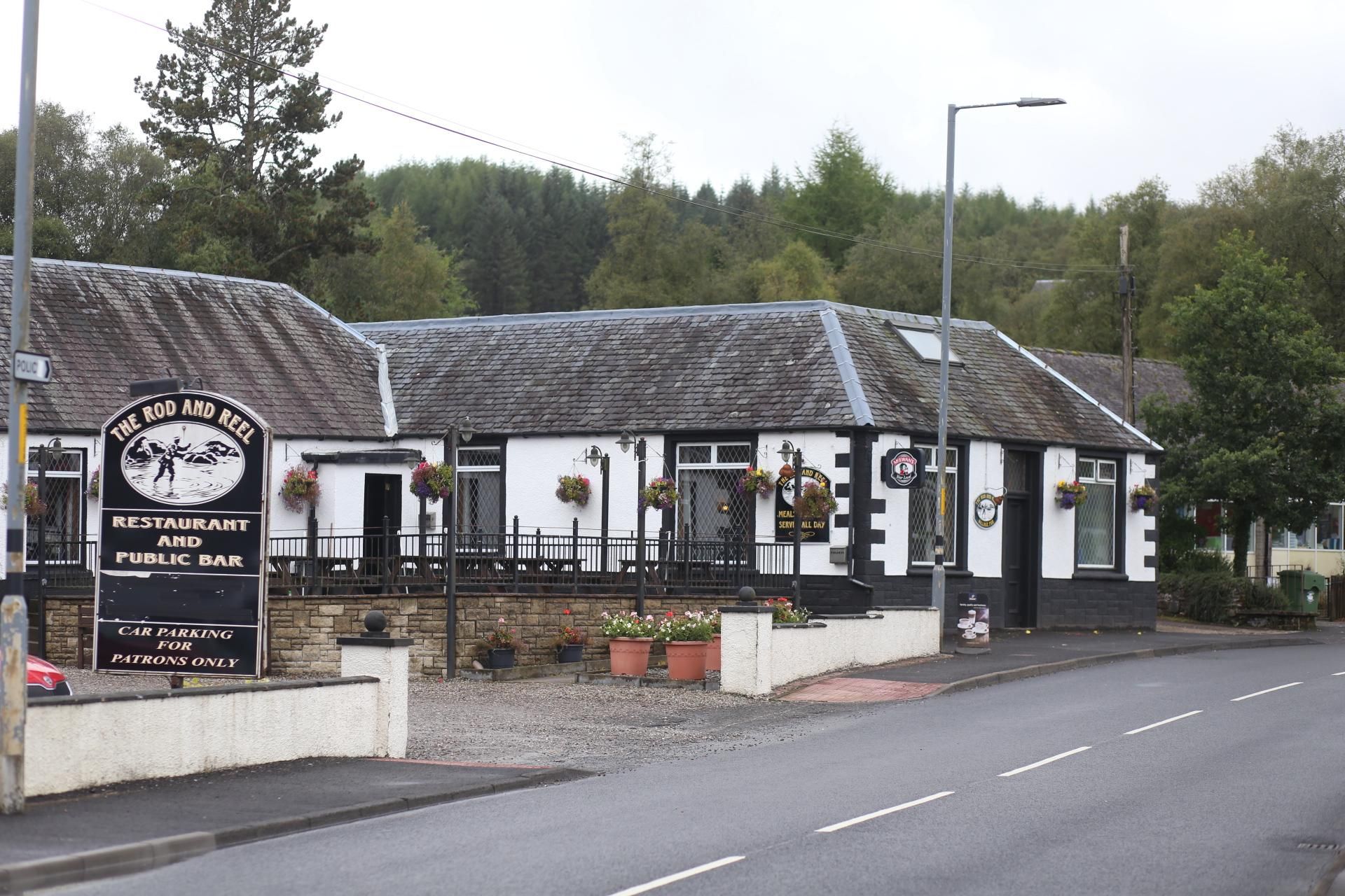 Rod & Reel, Crianlarich (Photo: Julian Stone - 11/09/2026). (Pub, External, Sign, Key). Published on 07-10-2026