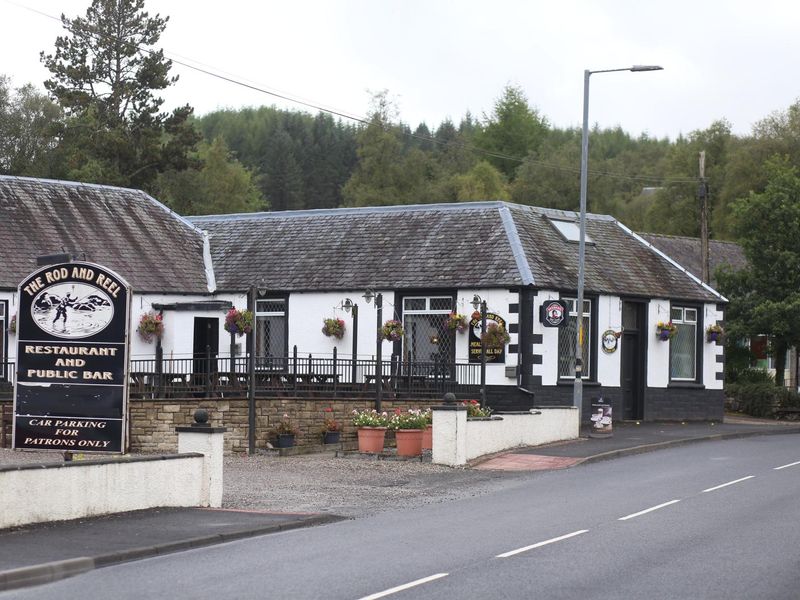 Rod & Reel, Crianlarich (Photo: Julian Stone - 11/09/2026). (Pub, External, Sign, Key). Published on 07-10-2026
