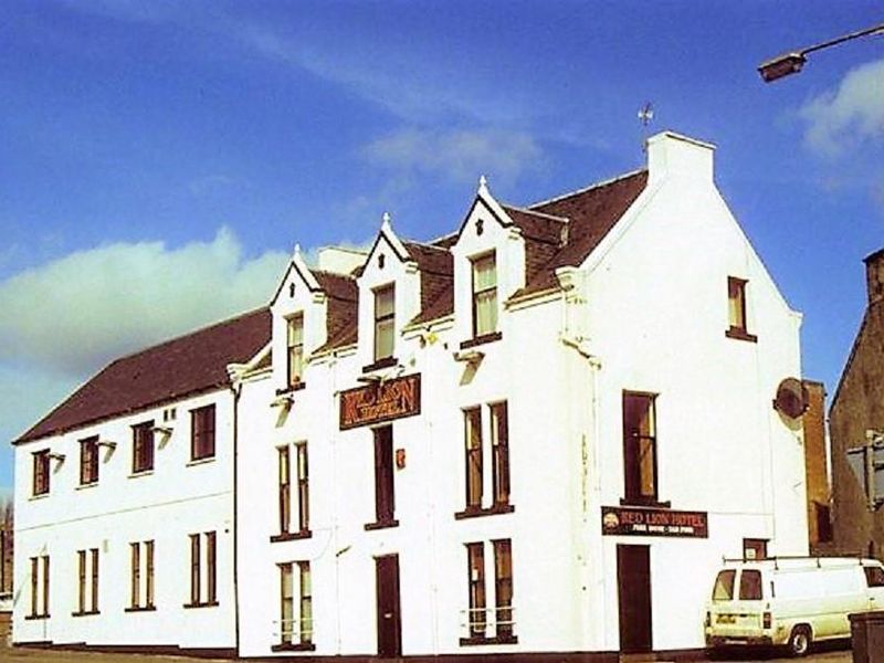 1993 Red Lion, Larbert. (External). Published on 19-01-2026 