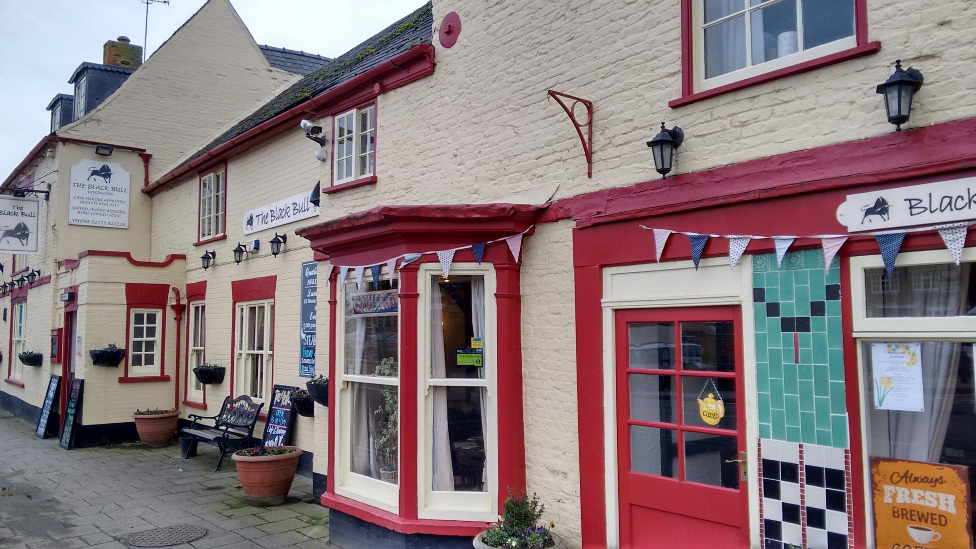 Black Bull, Donington. (External, Key). Published on 18-02-2017