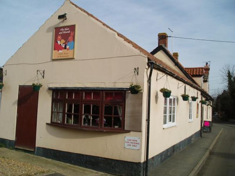 Hare & Hounds, Haconby. (Pub, External). Published on 17-02-2012 