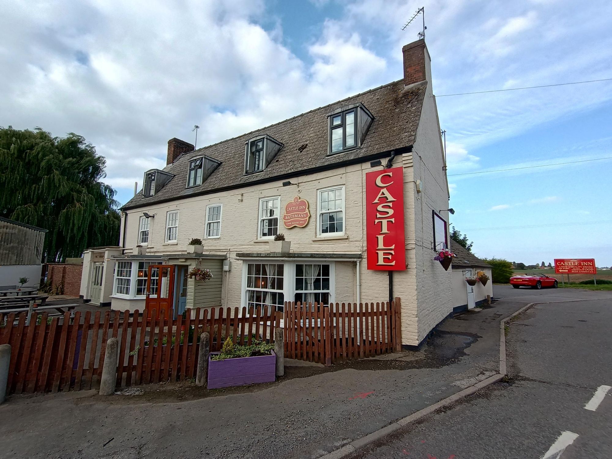 Castle Inn, Haltoft End. (Pub, External, Key). Published on 13-09-2026
