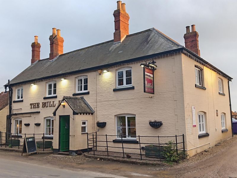 Bull Inn, Rippingale. (Pub, External). Published on 11-02-2026 