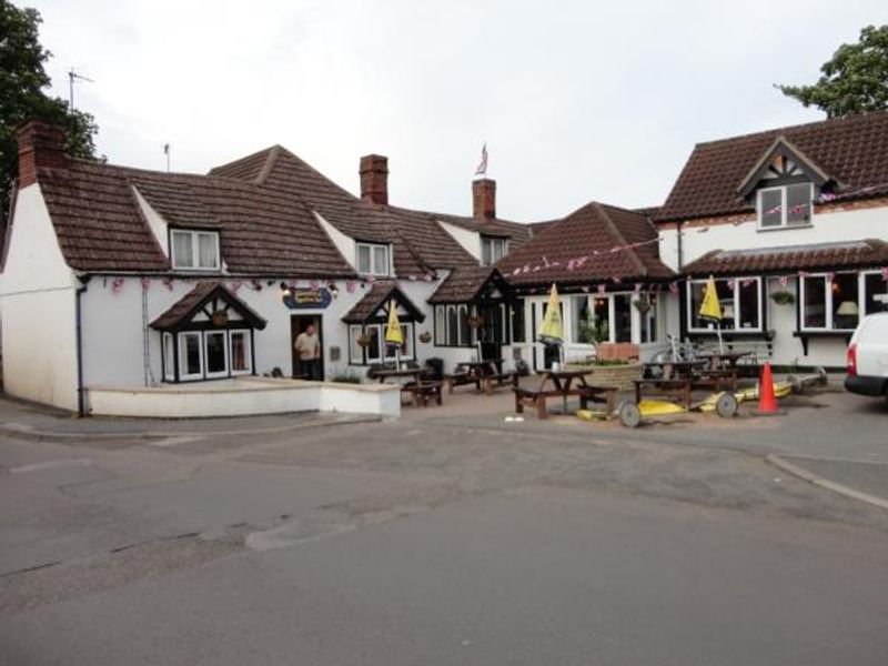 Shoulder of Mutton, Ruskington. (Pub, External). Published on 23-06-2012