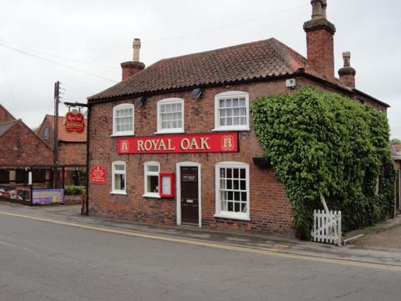 Royal Oak, Wainfleet. (External). Published on 21-05-2012