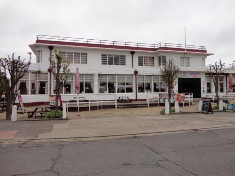 Ship, Skegness. (Pub, External). Published on 21-05-2012