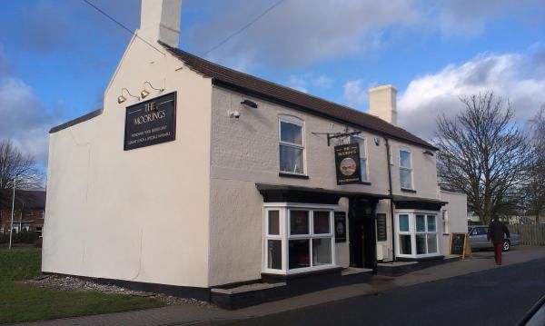 The Moorings, Spalding. (Pub, External, Key). Published on 17-01-2014