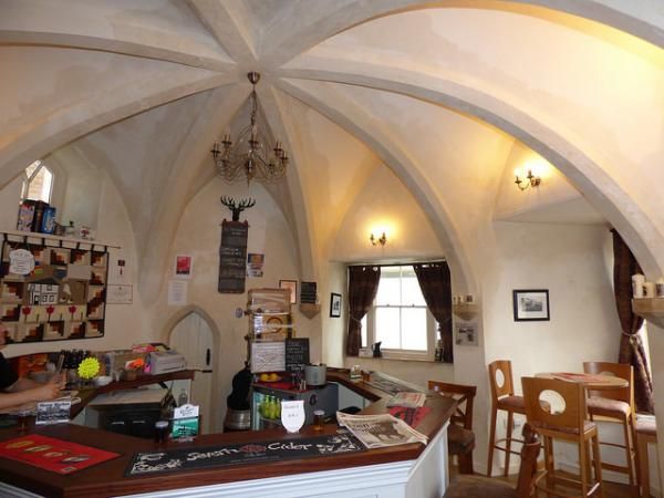 Priors Oven Bar. (Pub, Bar). Published on 30-06-2015